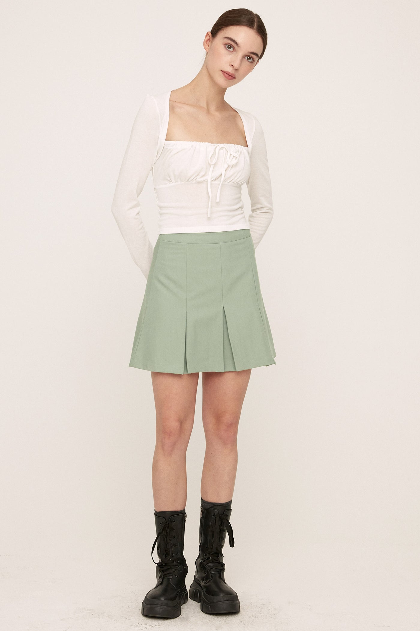 storets.com Amelia Pleated Skirt