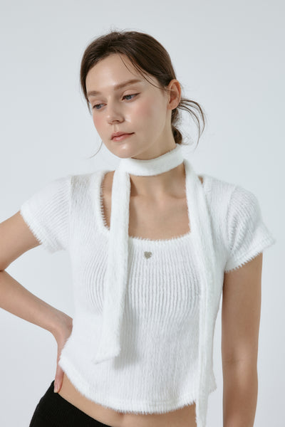 Liana Fuzzy Top w/scarf