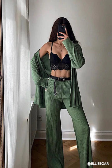 Maria Flared Leg Plisse Pants