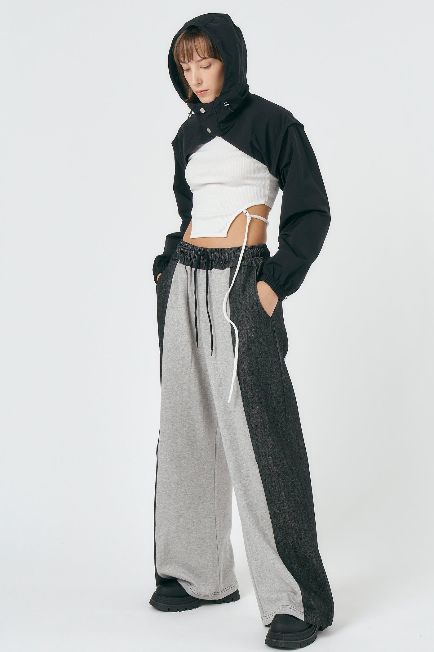 storets.com Iris Side Cut Top