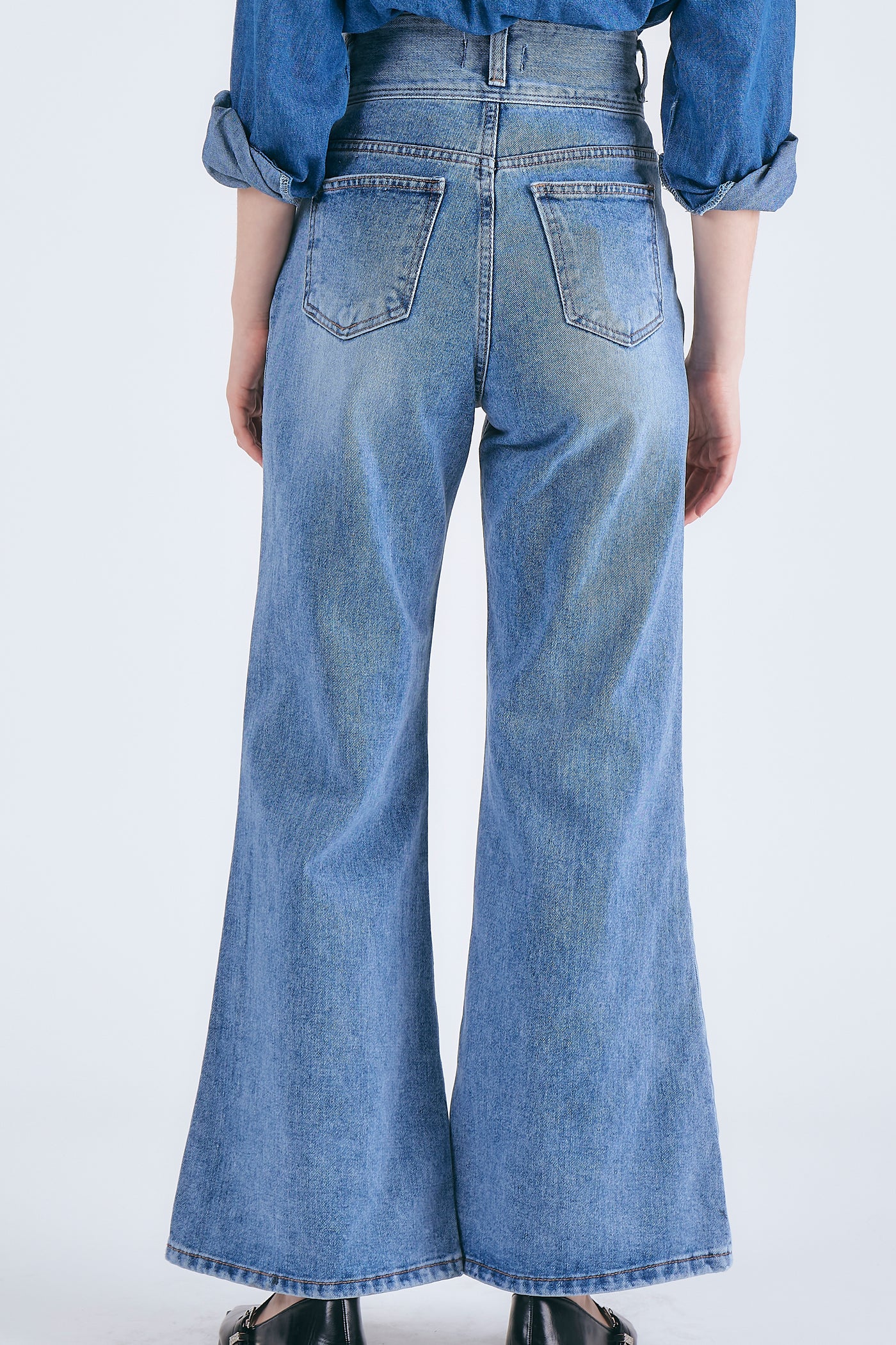 storets.com Elsie Highwaist Flared Jeans