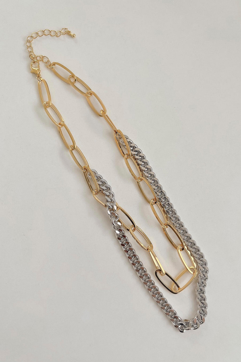 storets.com Layered Chain Necklace