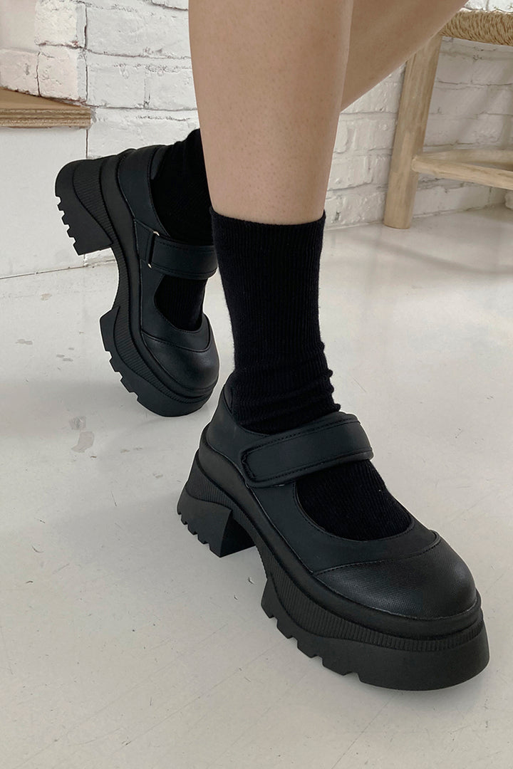 MaeChunkyMaryjaneShoes-02_720x