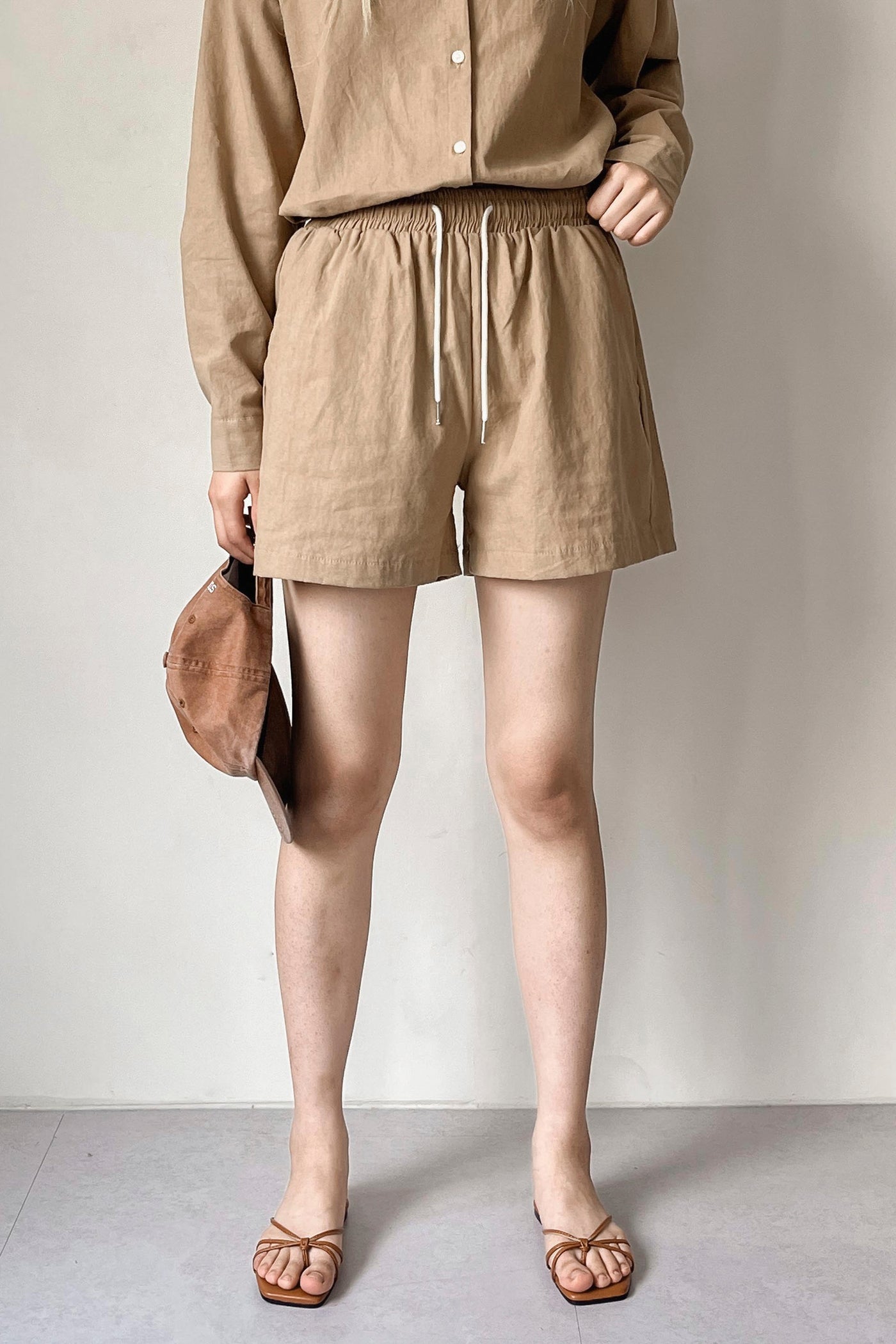 storets.com Mia Linen Shorts