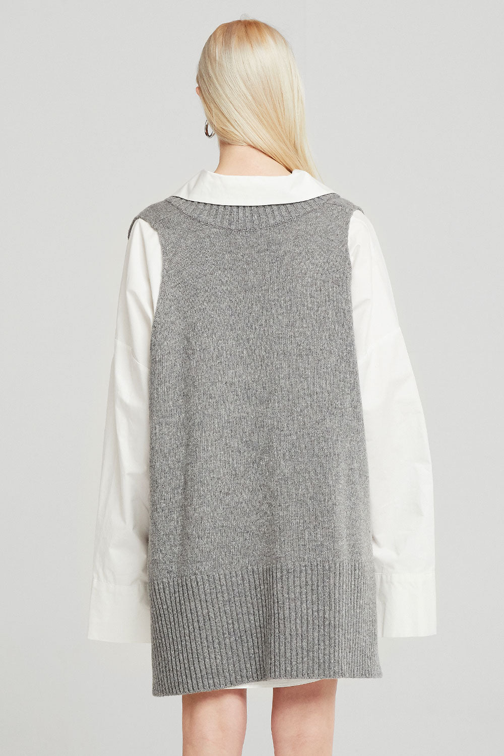 storets.com Lyla Oversized Knit Vest