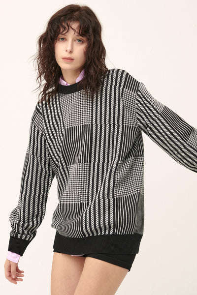 storets.com [NEW] Madison Sweater in Plaid