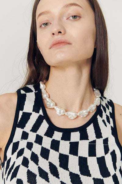 storets.com Zelie Baroque Pearl Necklace
