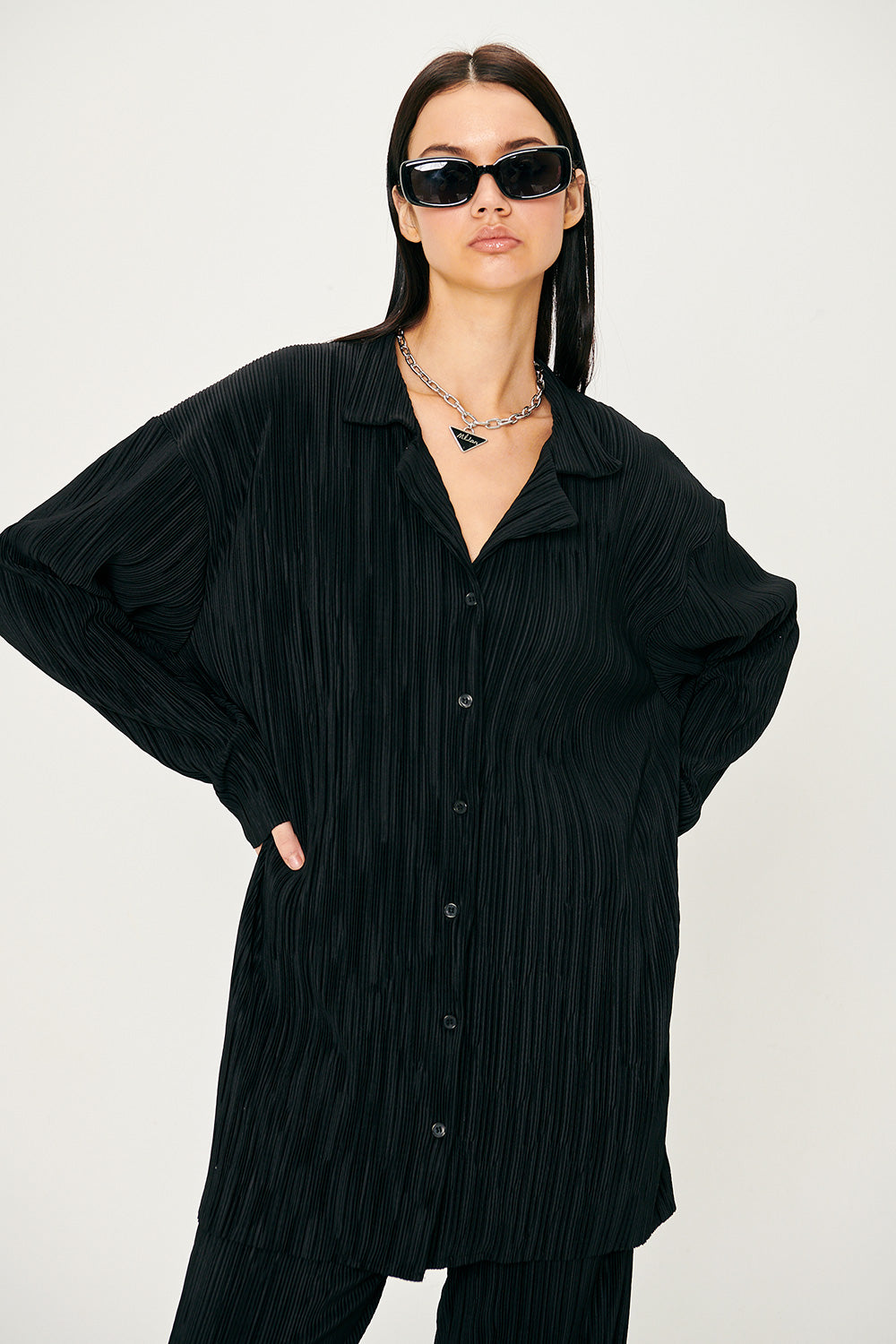 storets.com Maria Oversized Plisse Shirt