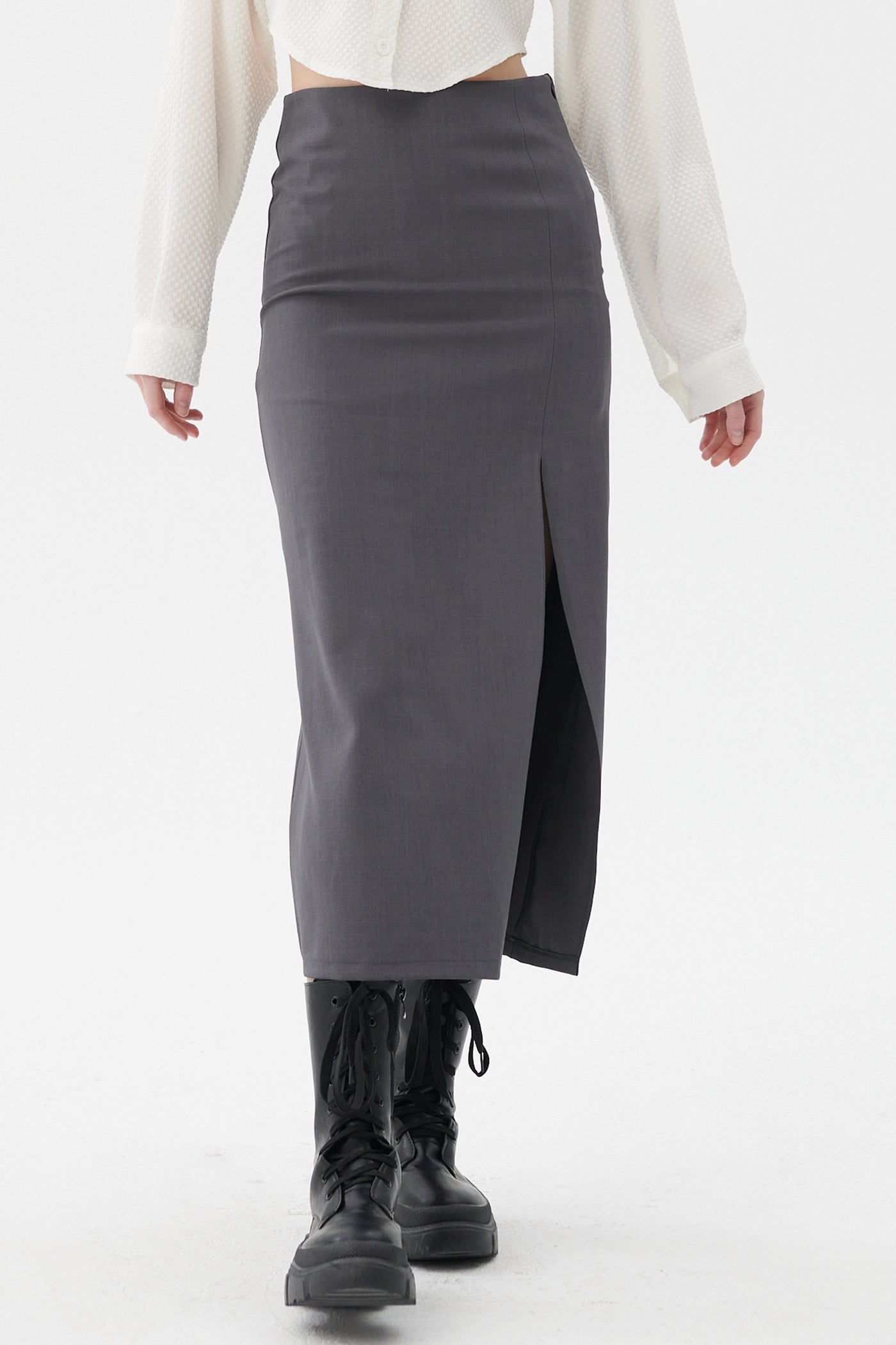 storets.com Jaime Front Slit Midi Skirt