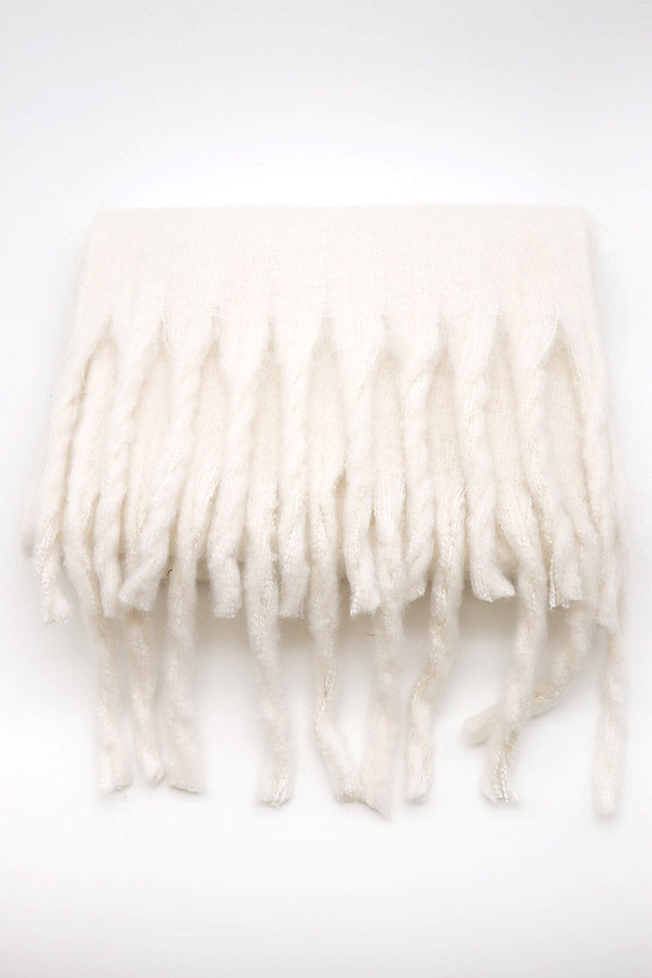 小物 THEREDTHREAD S fuzzy scarf White THEREDTHREAD / ザレッドスレッド】S fuzzy scarf