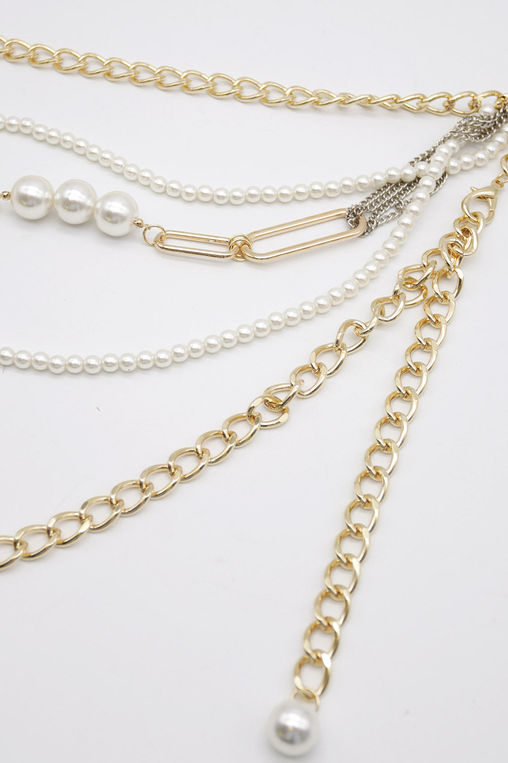 Luz Pearl Gold Chain Belt | Women display picture 3