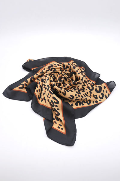 storets.com Sayla Leopard Print Scarf