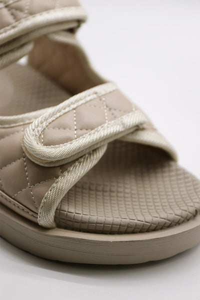 storets.com Quilted Sandals