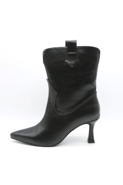 storets.com Arisha Western Calf Boots