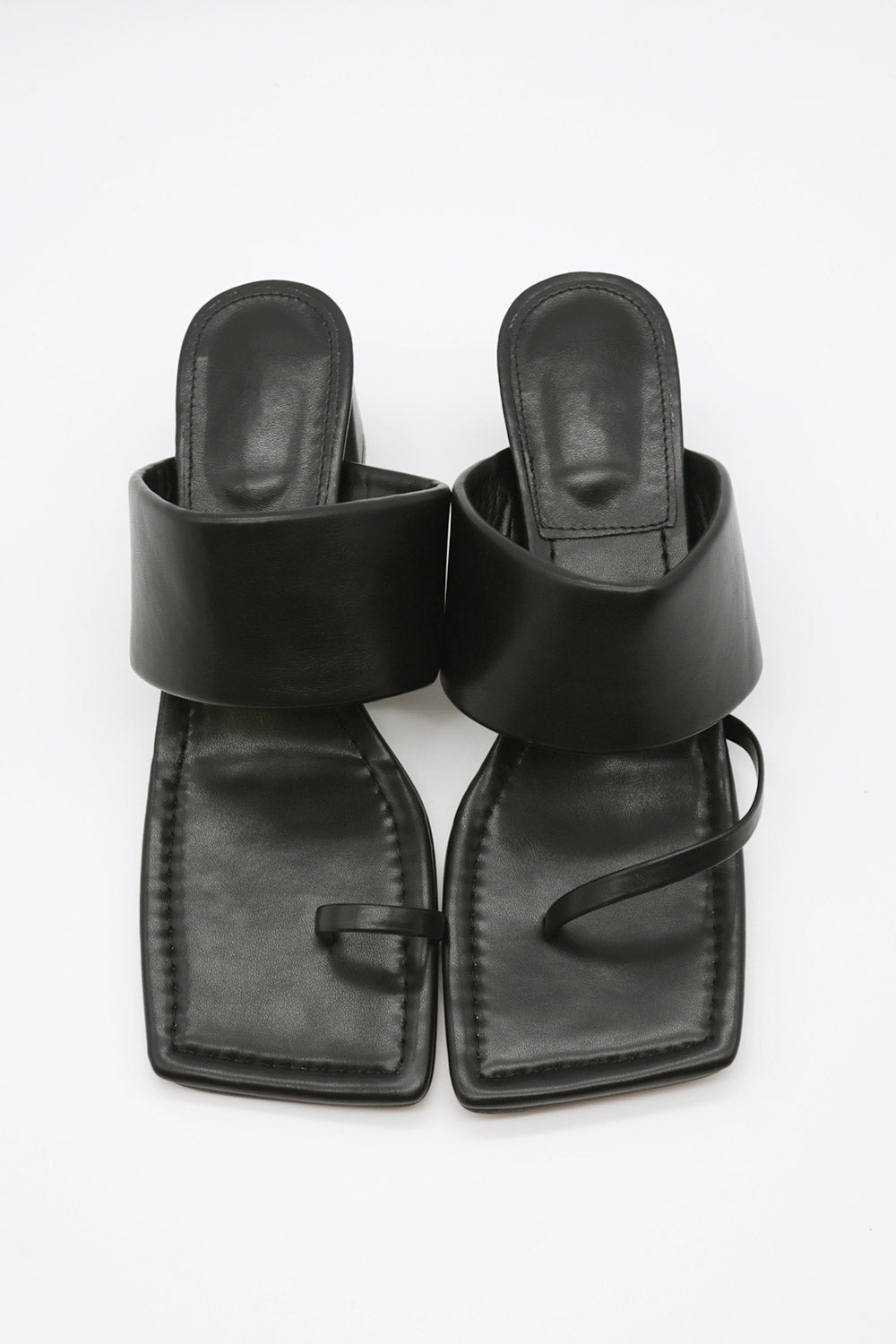 storets.com Toe Thong Mid Heeled Sandals