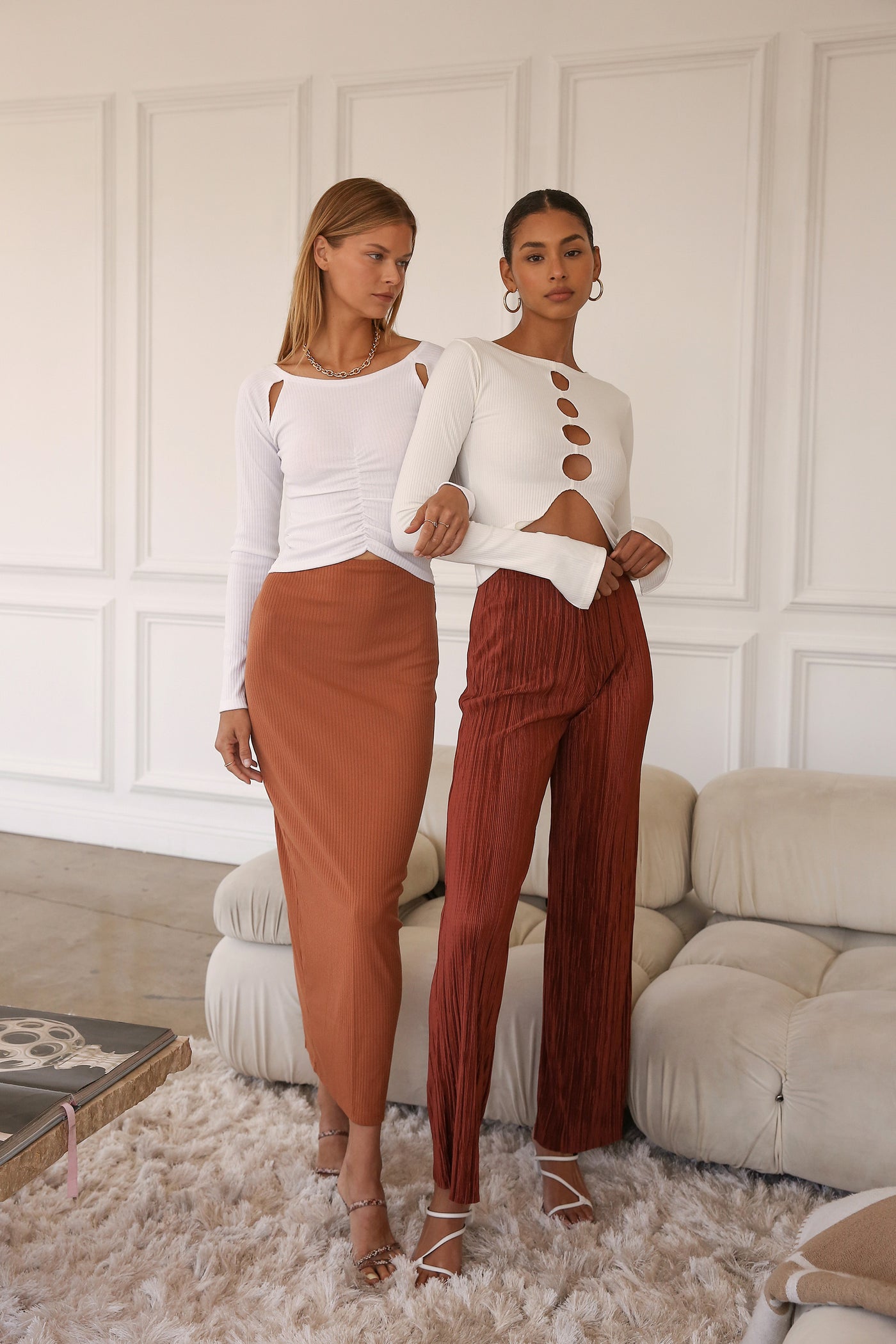 storets.com Remi Front Holes Ribbed Top