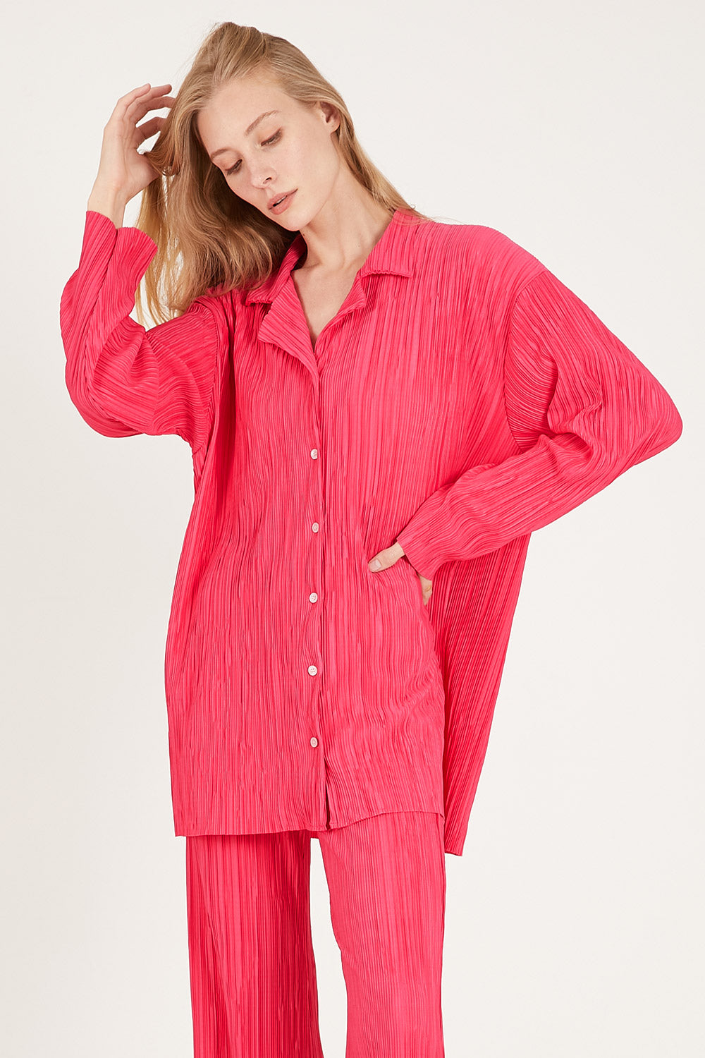 storets.com Maria Oversized Plisse Shirt